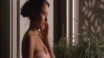 سمراء بطيئة رومانسي افلام سكس اللسان
