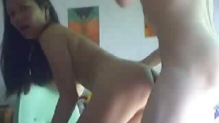 الحلمات الصلبة رومانسي افلام سكس هي امتص
